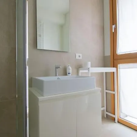 شقة Corso Vercelli Cozy Modern Flat *