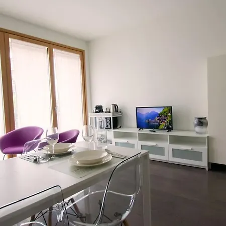 Corso Vercelli Cozy Modern Flat ميلان